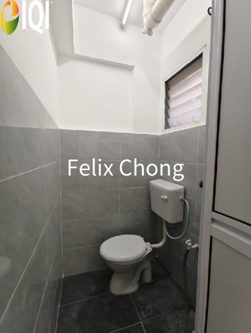 Taman Sri Yacoob Low Cost Flat,Skudai,Level 3,Renovated image