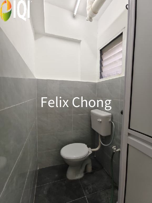 Taman Sri Yacoob Low Cost Flat,Skudai,Level 3,Renovated image