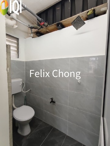 Taman Sri Yacoob Low Cost Flat,Skudai,Level 3,Renovated image