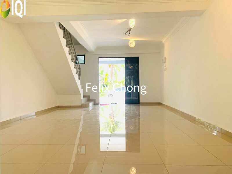 Taman Daya 2 Sty Low Cost,Jalan Pinang,Johor Bahru,Renovated,Extend