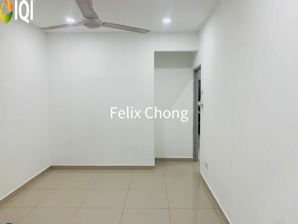 Taman Daya 2 Sty Low Cost,Jalan Pinang,Johor Bahru,Renovated,Extend image