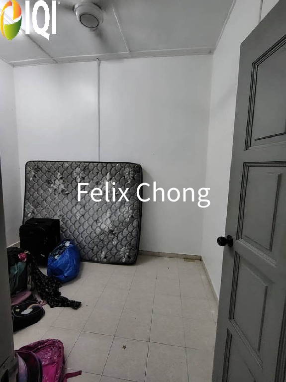 Taman Pulai Emas 1 Sty Terrace,Renovated,Johor Bahru,Full Loan,Extend image