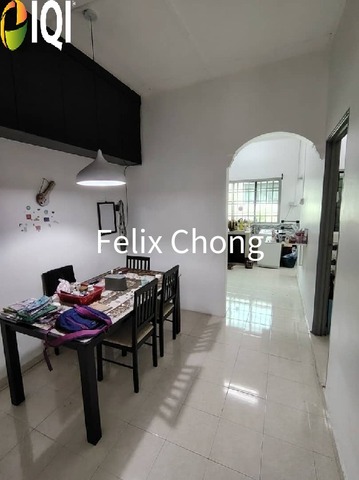 Taman Pulai Emas 1 Sty Terrace,Renovated,Johor Bahru,Full Loan,Extend image