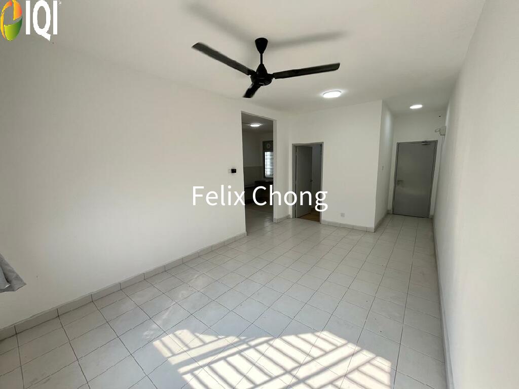 Taman Seri Molek Perdana Apartment,Renovated,Level 7 with Lift image