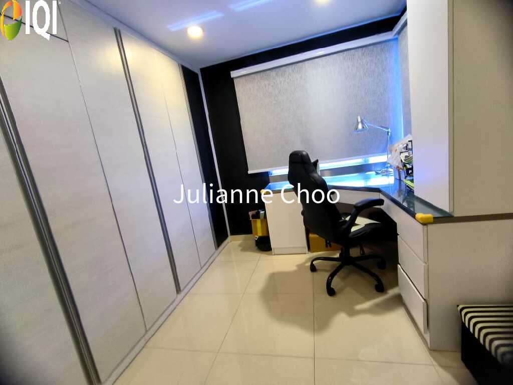 Sea View  Tower  image