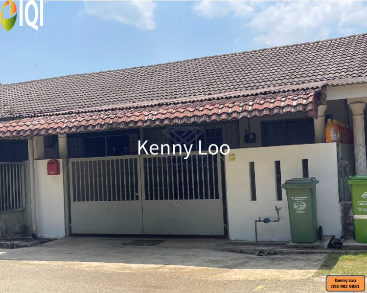 Kampung Padang Taman Impian