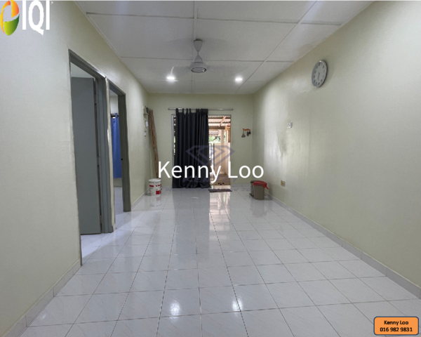 Kampung Padang Taman Impian image