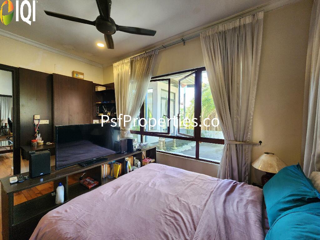 Bukit Jelutong image