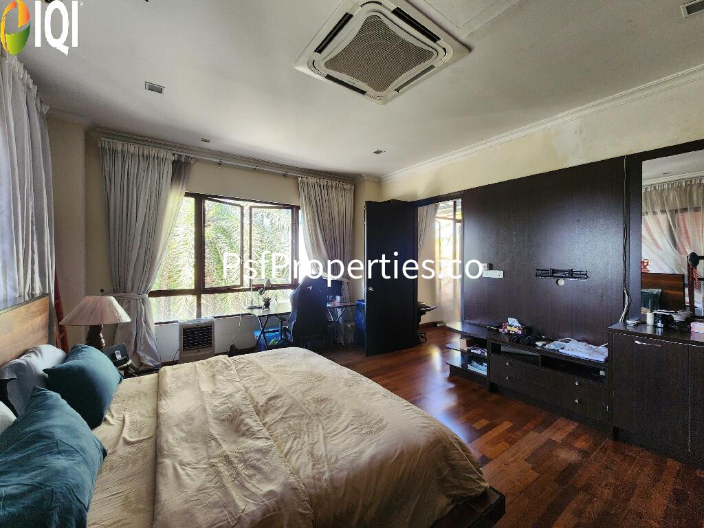 Bukit Jelutong image