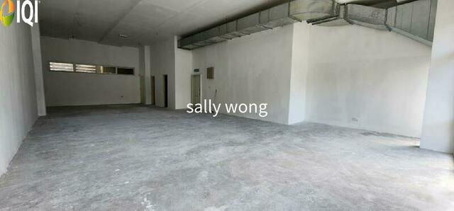 Silk Residence Shop Lot Facing Main Road Balakong Cheras  image