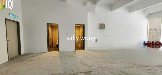 Silk Residence Shop Lot Facing Main Road Balakong Cheras  image