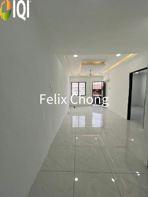 Taman Universiti 1 Sty Low Cost,Jalan Kebangsaan,Skudai,Renovated image