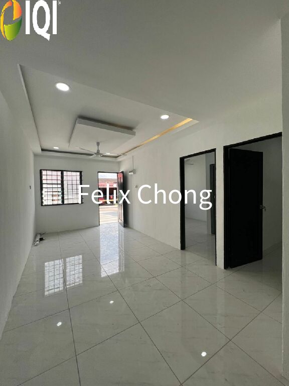 Taman Universiti 1 Sty Low Cost,Jalan Kebangsaan,Skudai,Renovated image