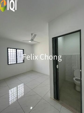 Taman Universiti 1 Sty Low Cost,Jalan Kebangsaan,Skudai,Renovated image