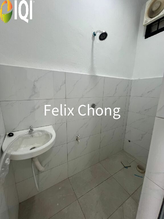 Taman Universiti 1 Sty Low Cost,Jalan Kebangsaan,Skudai,Renovated image