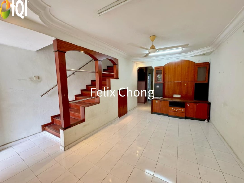 Taman Johor Jaya 2 Sty Low Cost,Jalan Keemboong,Johor Bahru,Full Loan image