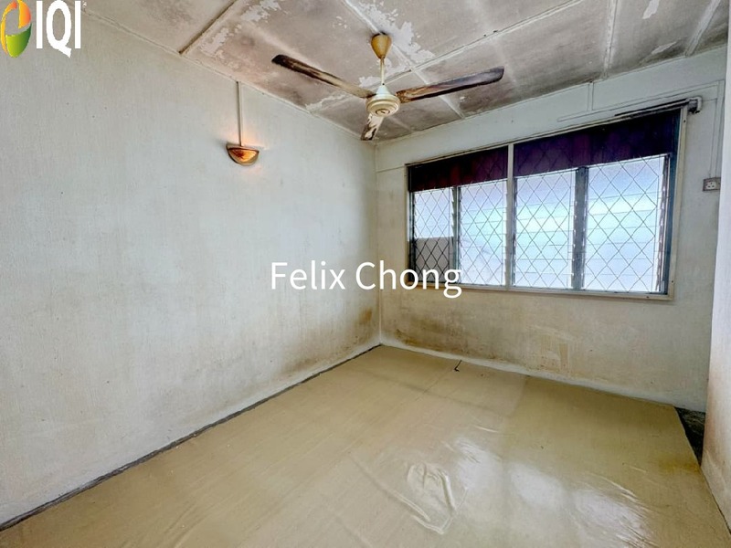 Taman Johor Jaya 2 Sty Low Cost,Jalan Keemboong,Johor Bahru,Full Loan