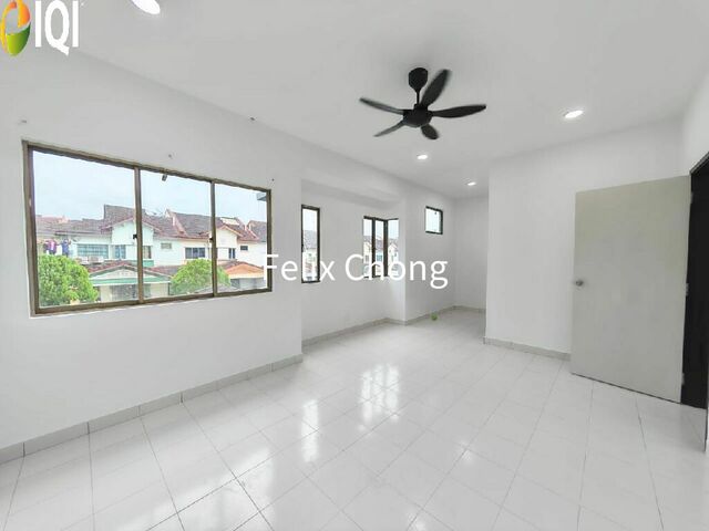 Taman Puteri Park 2 Sty Endlot,Jalan Puteri 2/3,Ulu Tiram,Renovated,Extend image