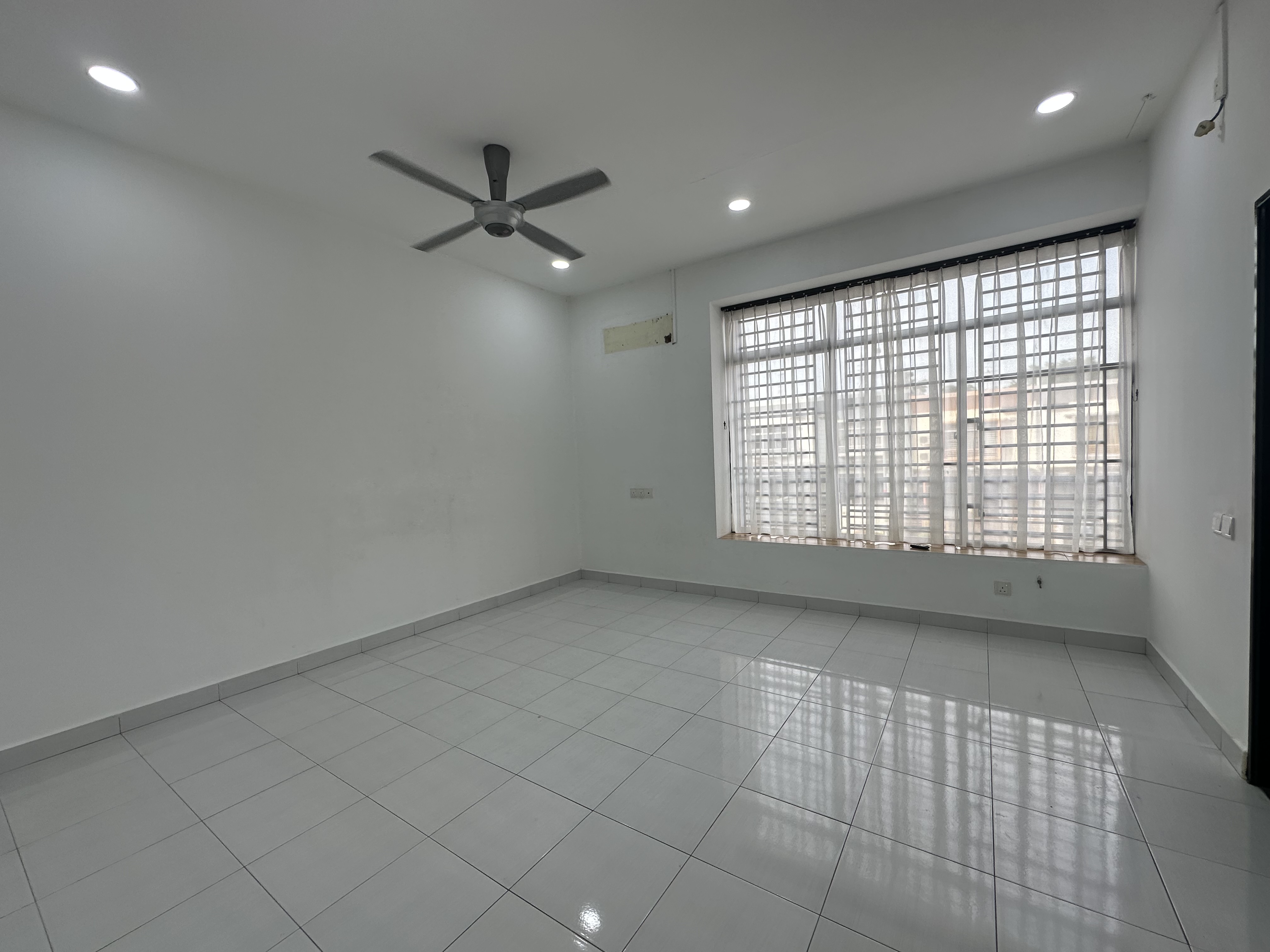 Taman Setia Tropika image