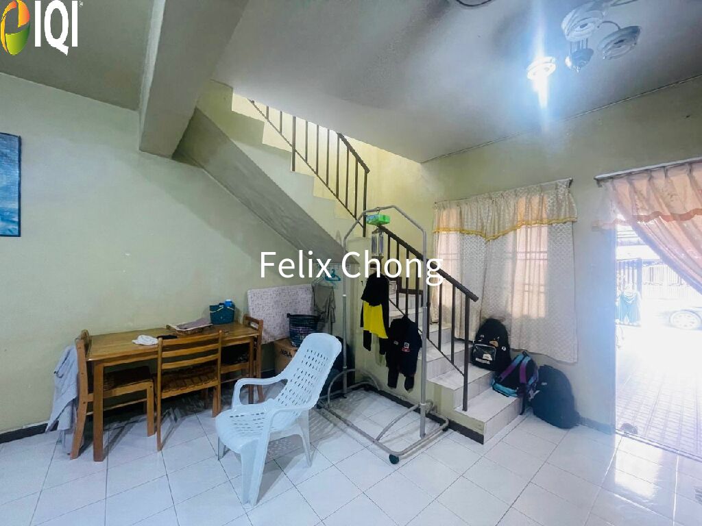 Taman Pulai Indah 2 Sty Medium Cost,Johor Bahru,Renovated,Full Loan image