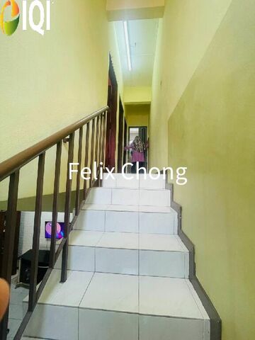 Taman Pulai Indah 2 Sty Medium Cost,Johor Bahru,Renovated,Full Loan image