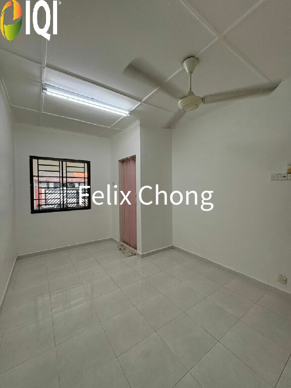 Taman Universiti 1 Sty Low Cost Corner,Jalan Perubatan,Skudai,Full Loan image