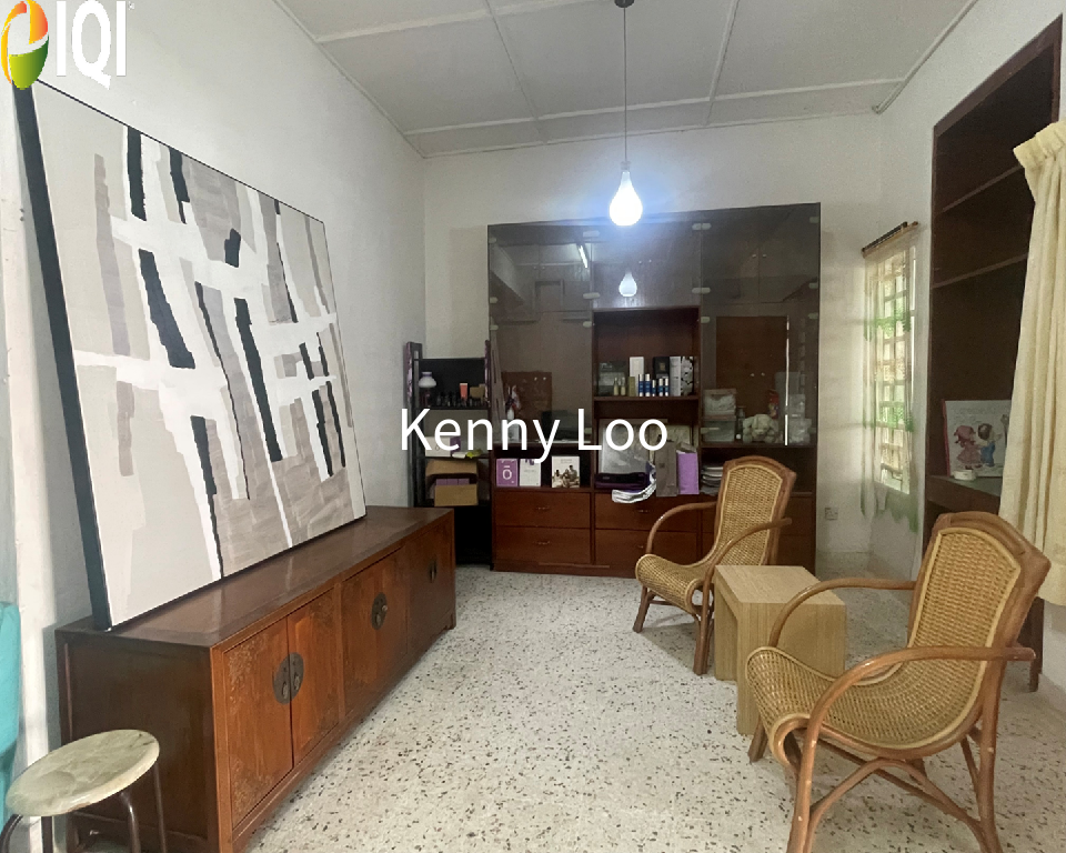 Lorong Air Putih 82 image