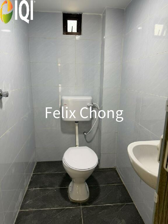 Taman Muhibbah 2 Sty Low Cost,Jalan Jambu Air,Kulai,Renovated,Extend image