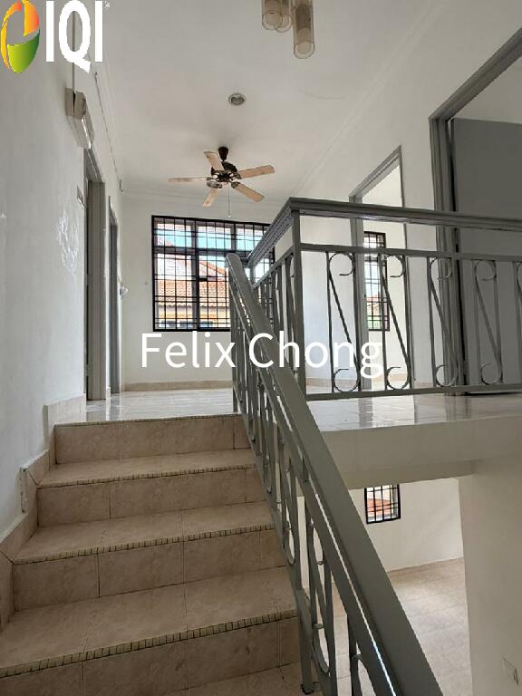 Nusa Villa Penthouse,Jalan Jati,Taman Nusa Bestari Jaya,Full Loan,Gng image