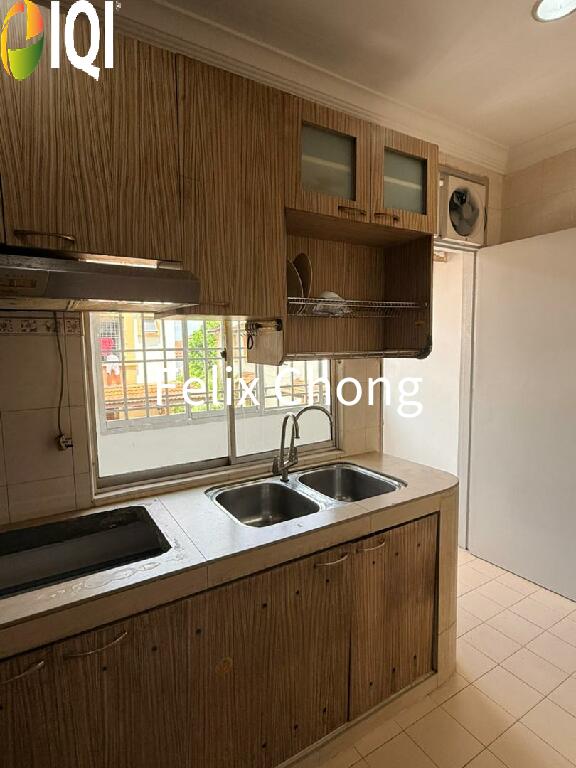 Nusa Villa Penthouse,Jalan Jati,Taman Nusa Bestari Jaya,Full Loan,Gng image