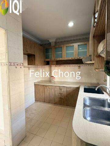 Nusa Villa Penthouse,Jalan Jati,Taman Nusa Bestari Jaya,Full Loan,Gng image