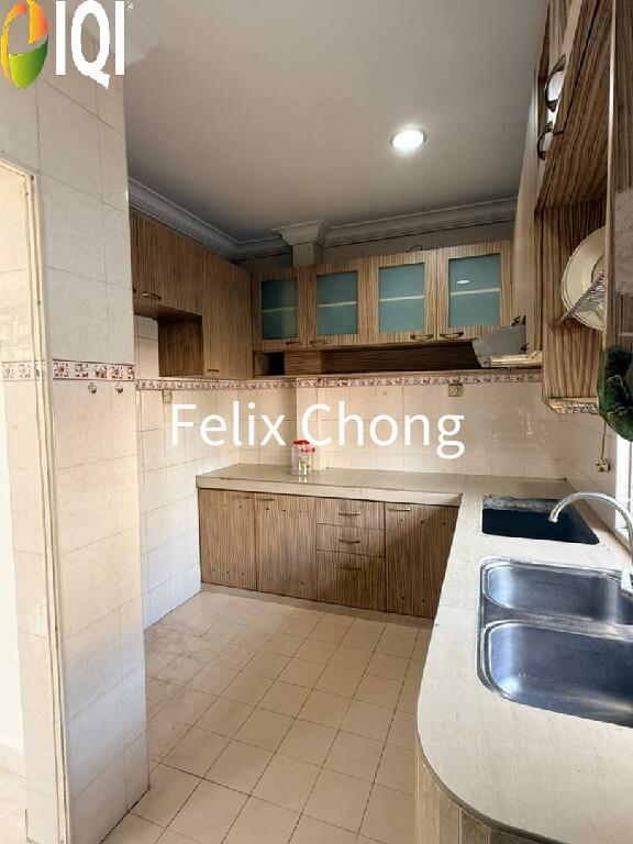 Nusa Villa Penthouse,Jalan Jati,Taman Nusa Bestari Jaya,Full Loan,Gng image