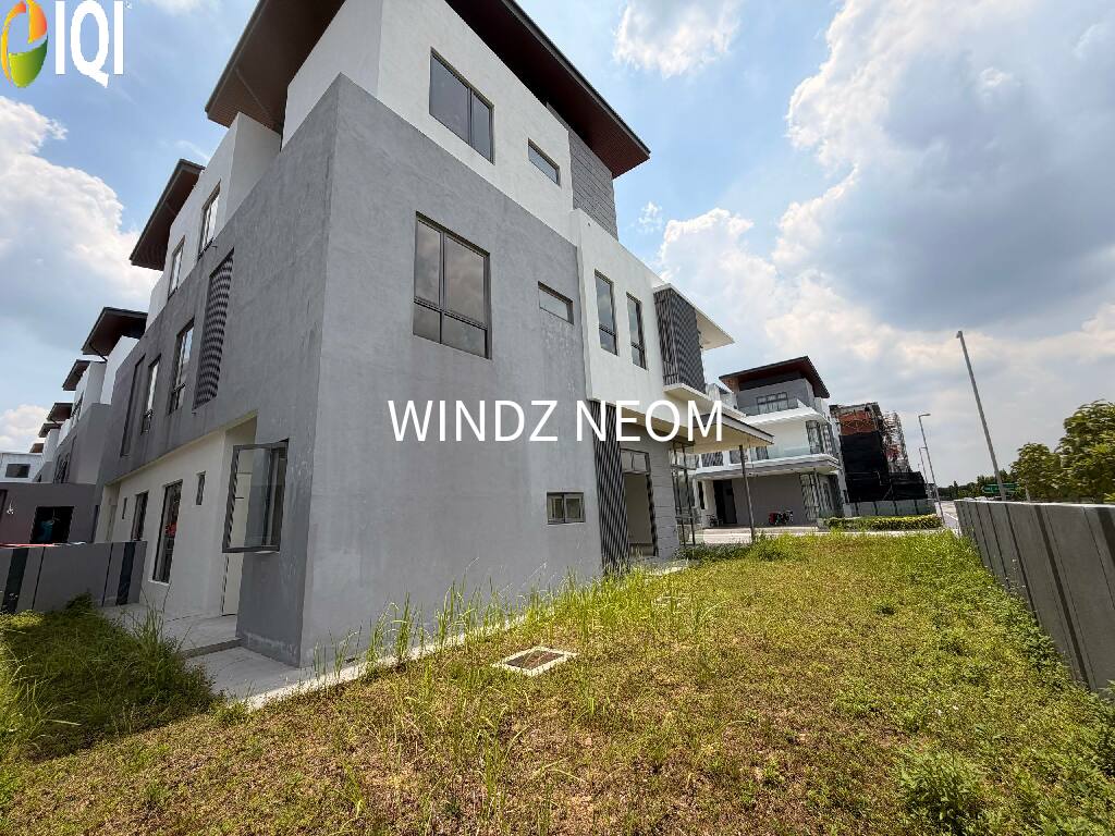 Broadleaf Residences image