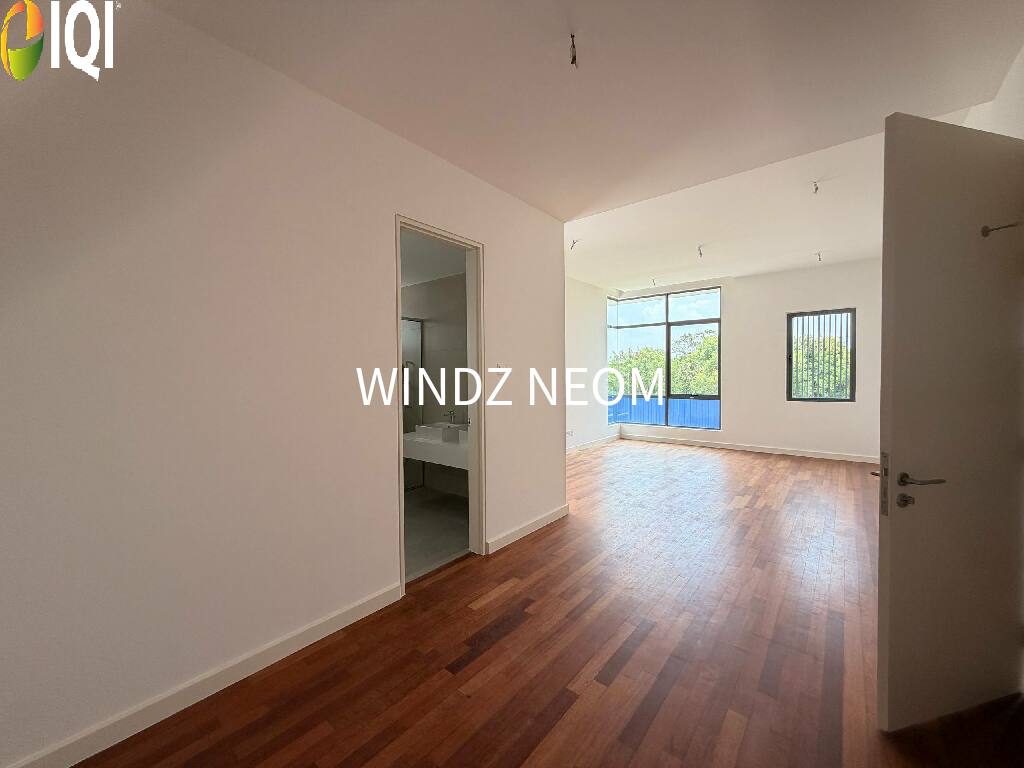 Broadleaf Residences image