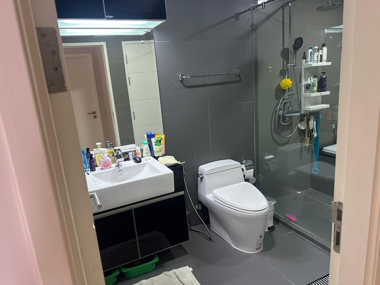 The Crest Sukhumvit 34 For Sale Baht 10.5M image