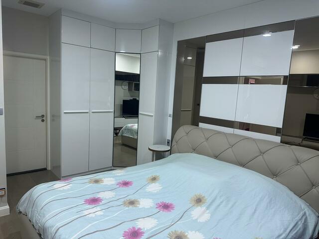 The Crest Sukhumvit 34 For Sale Baht 10.5M image