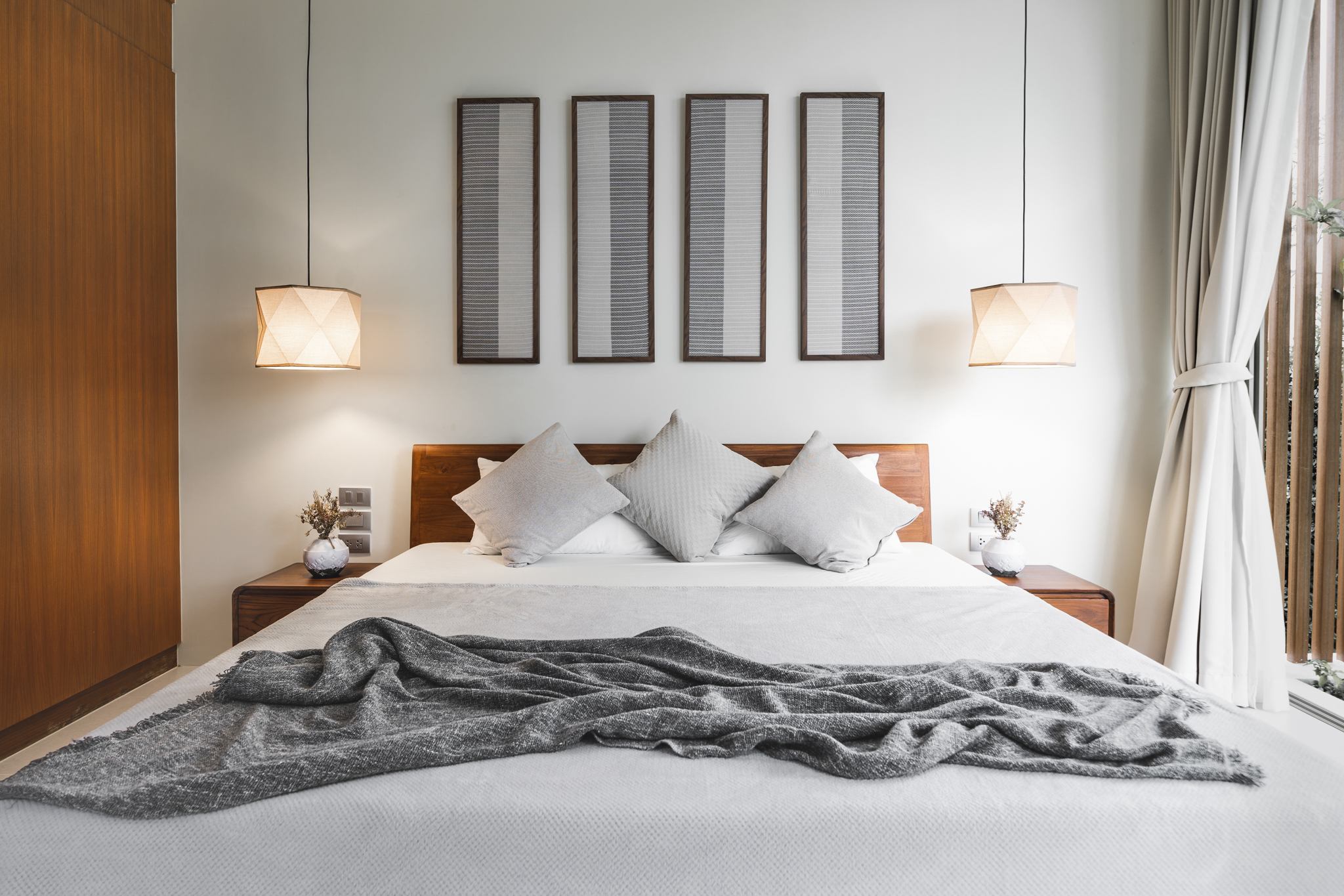 A fully furnished, ready-to-move-in villa in Phuket’s top investment zone. image