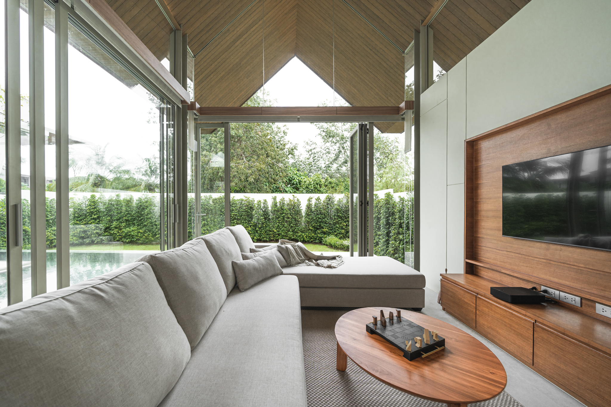 A fully furnished, ready-to-move-in villa in Phuket’s top investment zone. image
