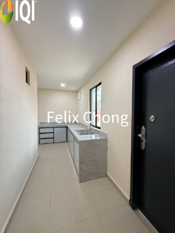 Taman Dato Penggawa Barat 1 Sty Terrace,Jalan Tanjung,Skudai,Renovated image