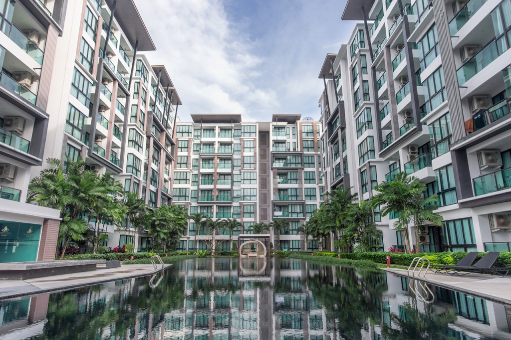 READY TO MOVE IN & FULLY FURNISHED CONDO NEAR PHUKET AIRPORT image