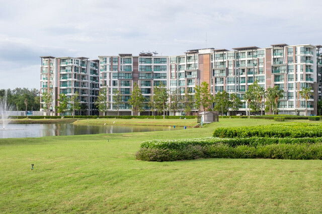 READY TO MOVE IN & FULLY FURNISHED CONDO NEAR PHUKET AIRPORT image