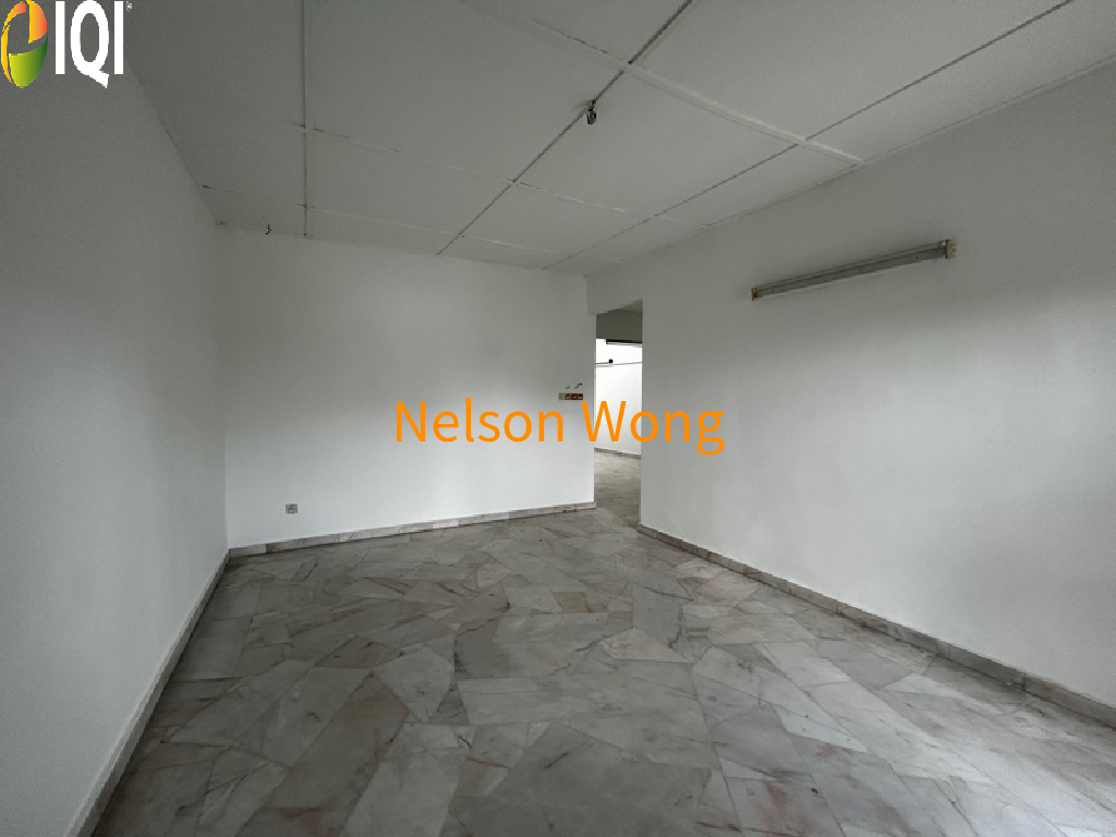 Taman Paramount image