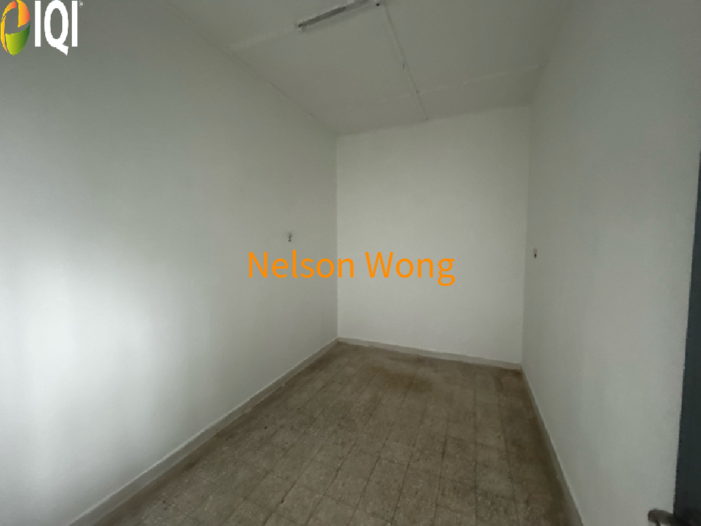 Taman Paramount image