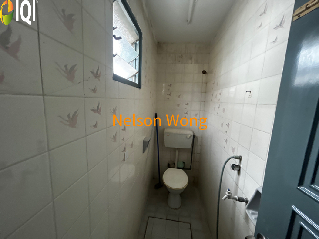 Taman Paramount image