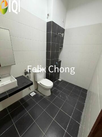 Taman Pelangi Indah 1 Sty Terrace,Jalan Menawan,Ulu Tiram,Renovated image