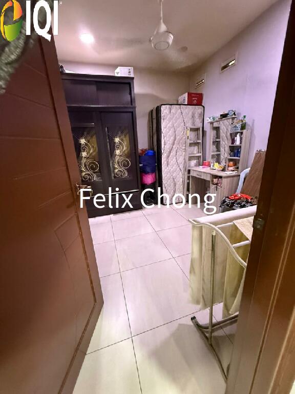 Taman Johor Single Storey Terrace,Jalan Panti,Johor Bahru,Renovated,Extend image