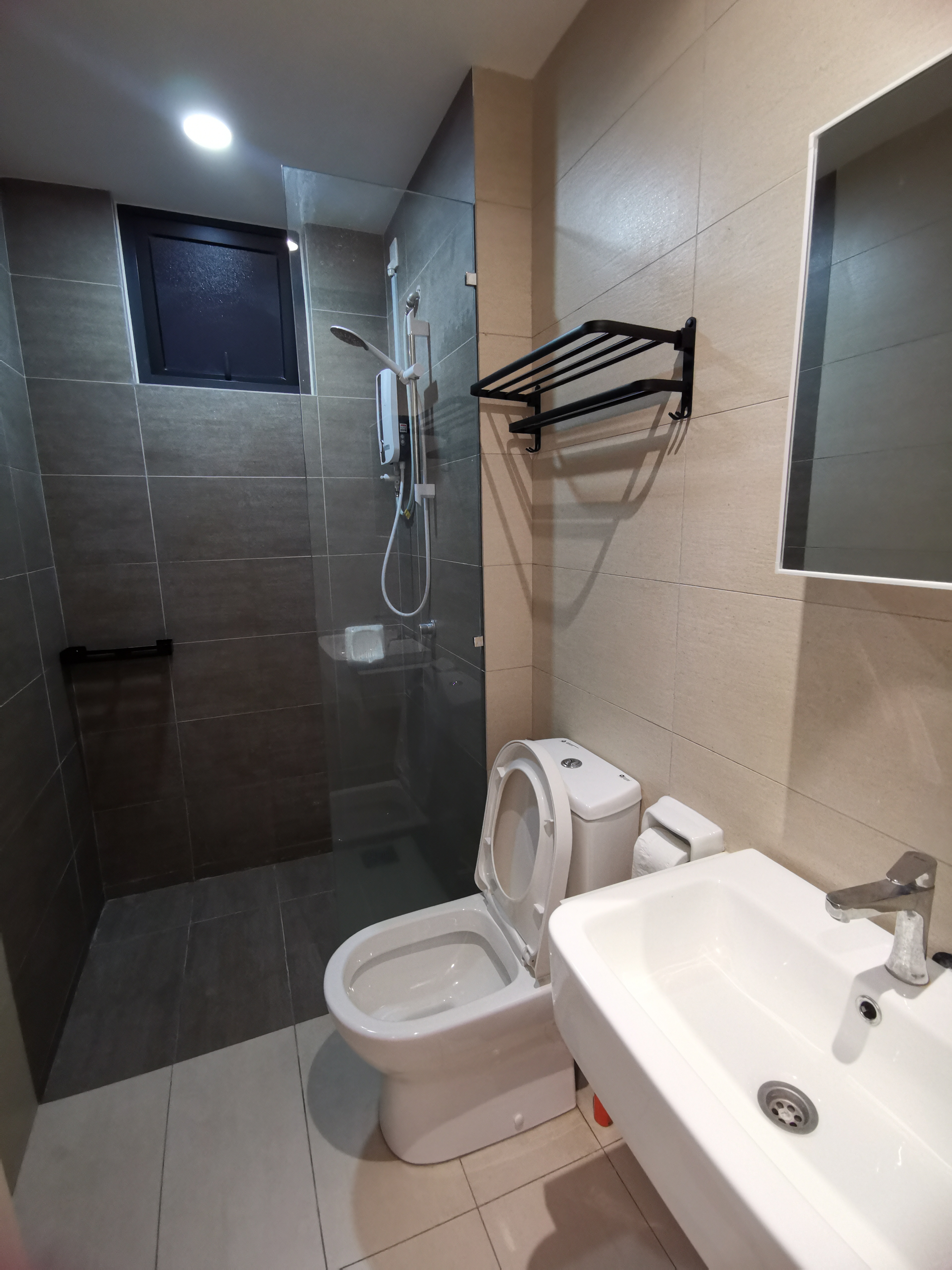 Gravit8 @ Klang South image