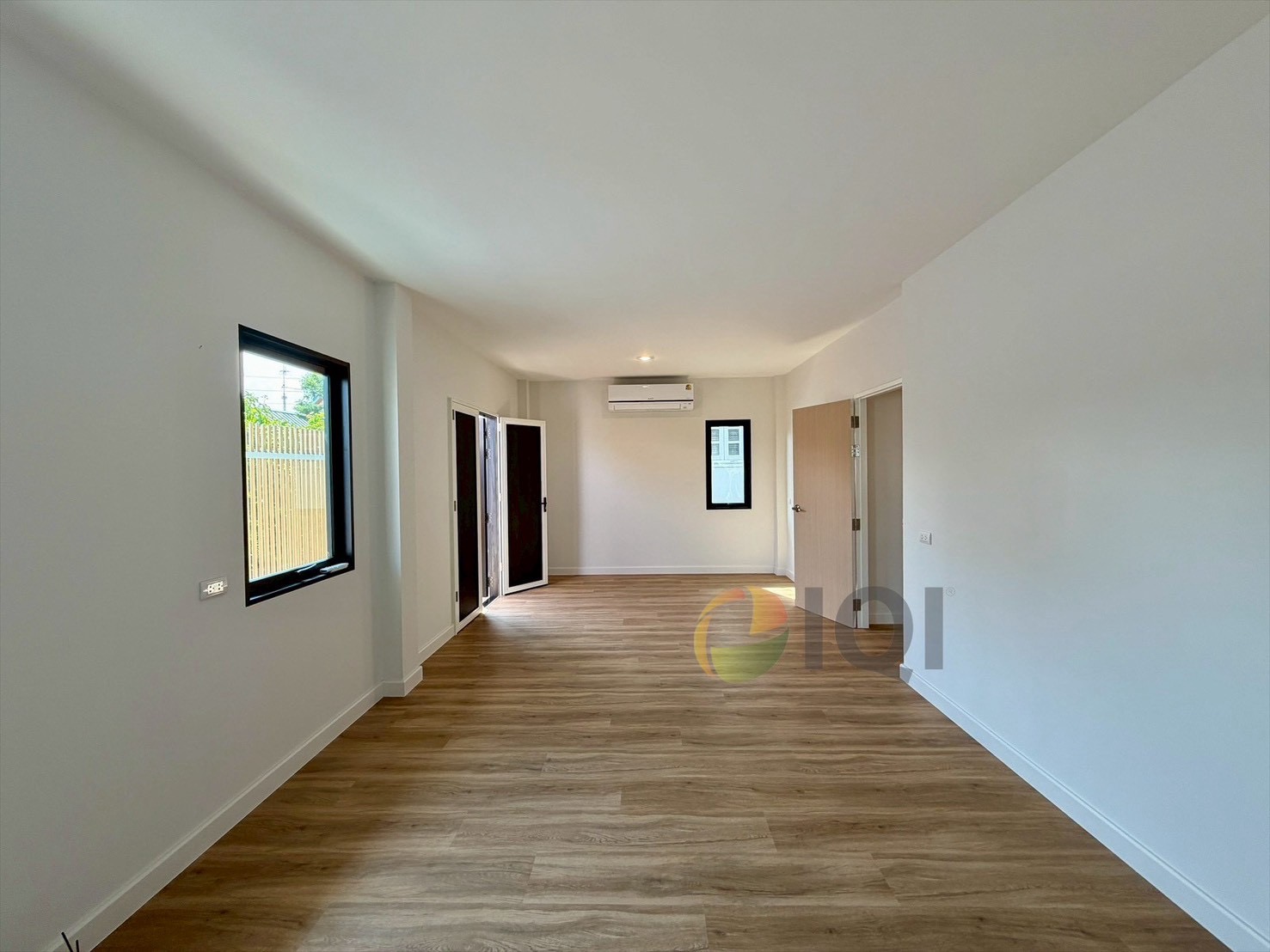For Sale/Rent: Custom-Built 2-Story Detached House in Ratchada Niwet 14, Minimalist Modern Style, in the Heart of Ratchada image