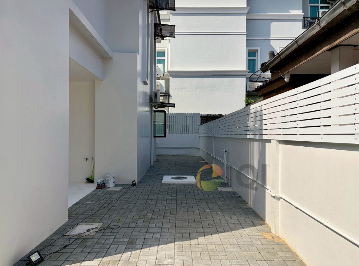 For Sale/Rent: Custom-Built 2-Story Detached House in Ratchada Niwet 14, Minimalist Modern Style, in the Heart of Ratchada image