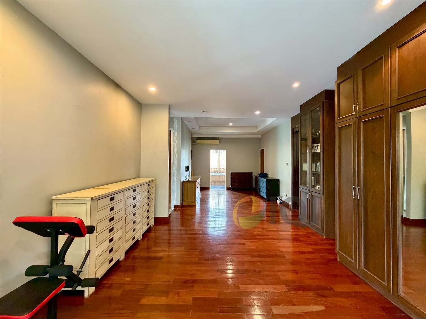 Luxury 2-Story House for Sale Baan Lat Phrao 1 image
